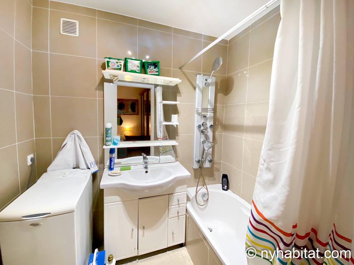 Bagno 1 - Photo 1 di 1