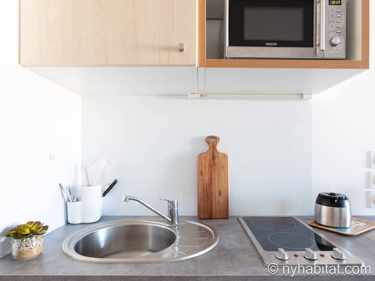 Kitchen - Photo 2 of 2