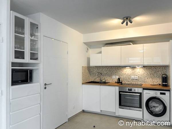 Kitchen - Photo 1 of 4