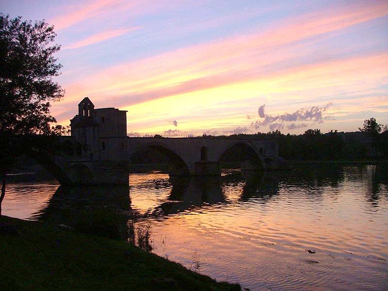 Cultura, historia y su propio apartamento le esperan en Aviñón