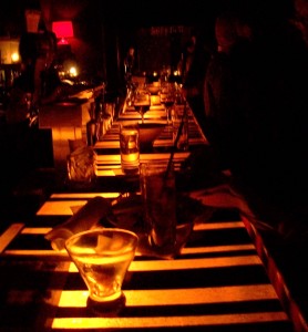 Foto del bar en el Joe's Pub