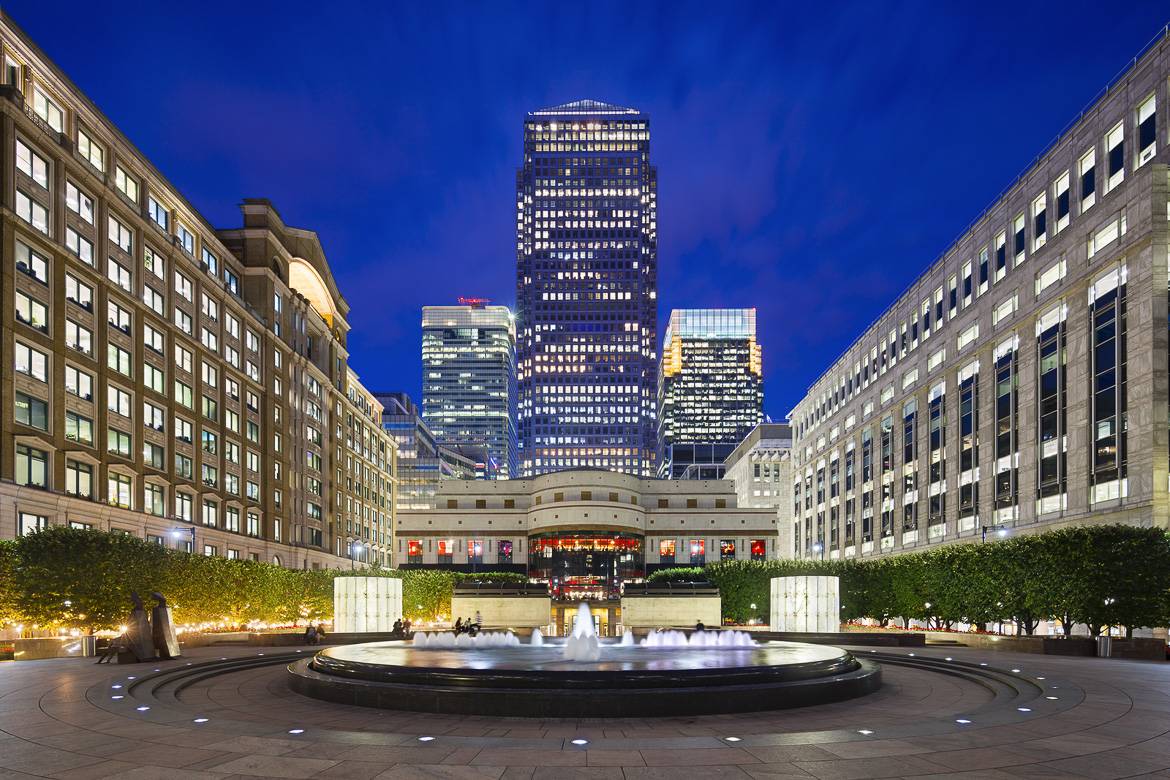 Cabot square en el centro de Canary Wharf