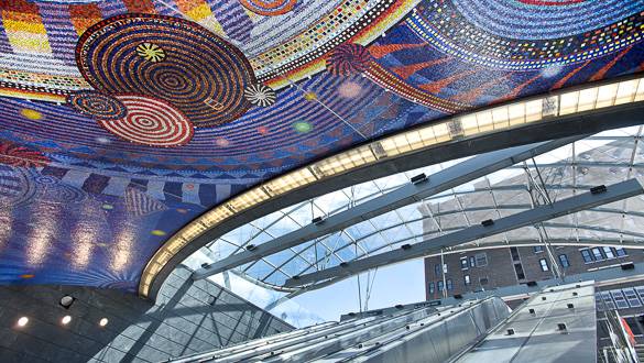 Imagen del mosaico del techo de la estación 34th Street-Hudson Yards