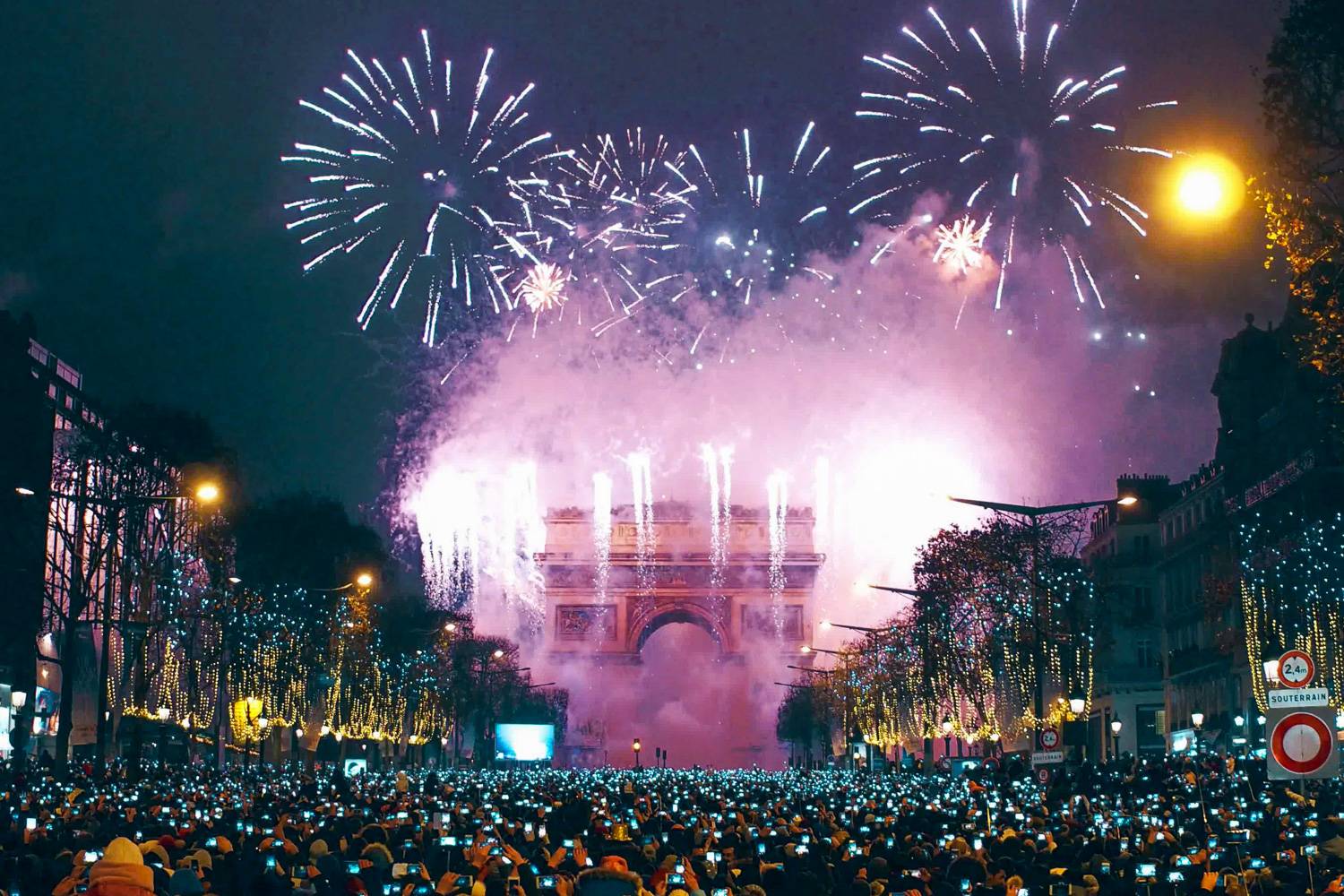 Celebre la Nochevieja en París